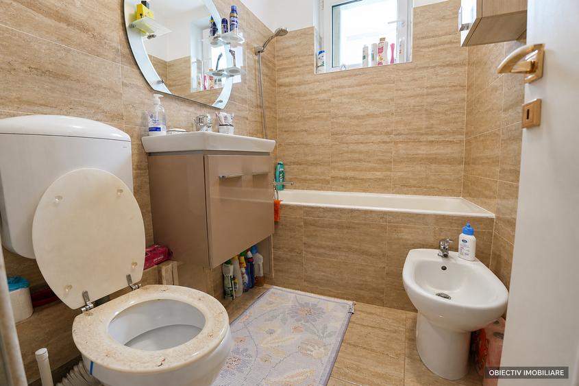 Apartament cu 2 camere semidecomandat în Central