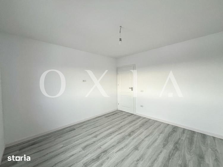 Casă cu 5 camere cu Teren 310 Mp în Remetea Mare