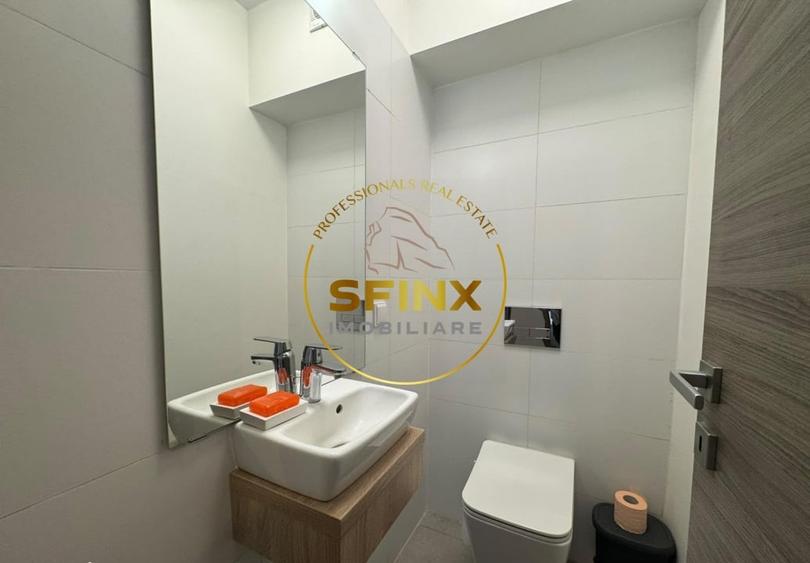 Apartament cu 3 camere semidecomandat, mobilat în Unirii
