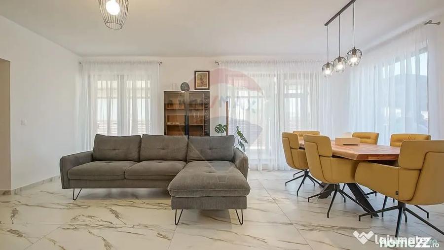 Casă cu 5 camere cu Teren 630 Mp în Hărman