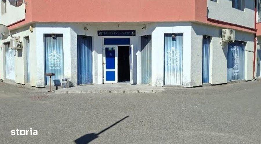 Spațiu comercial, de 96 mp, în Florești