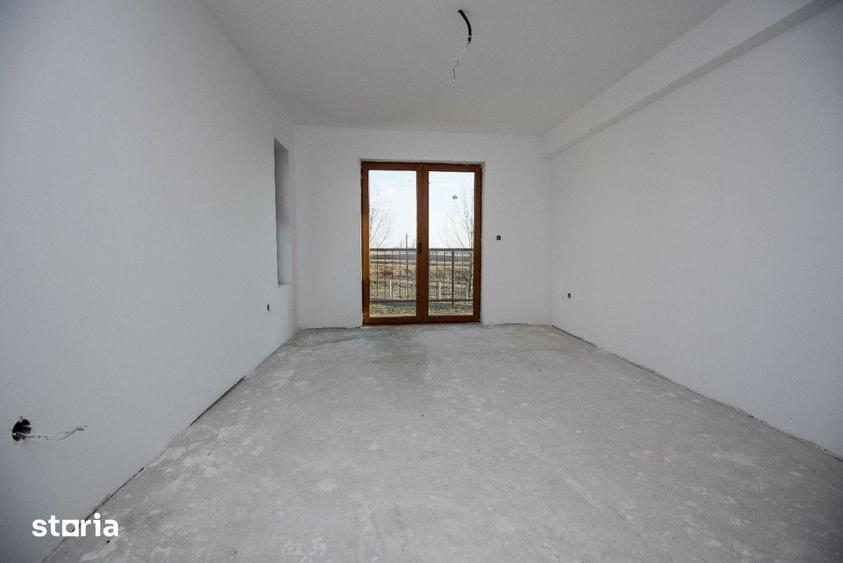 Casă cu 4 camere cu Teren 450 Mp în Pecica