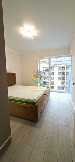 Apartament cu 2 camere semidecomandat, mobilat în Vest