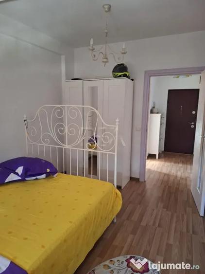 Apartament cu 2 camere decomandat în Crângași