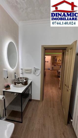 Apartament cu 2 camere semidecomandat în Central