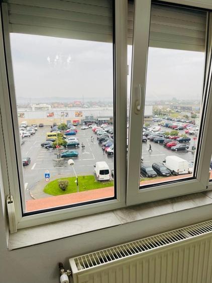 Apartament cu 2 camere decomandat în Exterior Vest