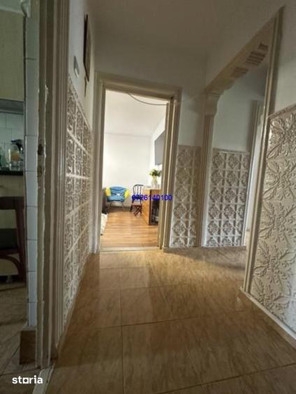 Apartament cu 3 camere decomandat în Calarași 4