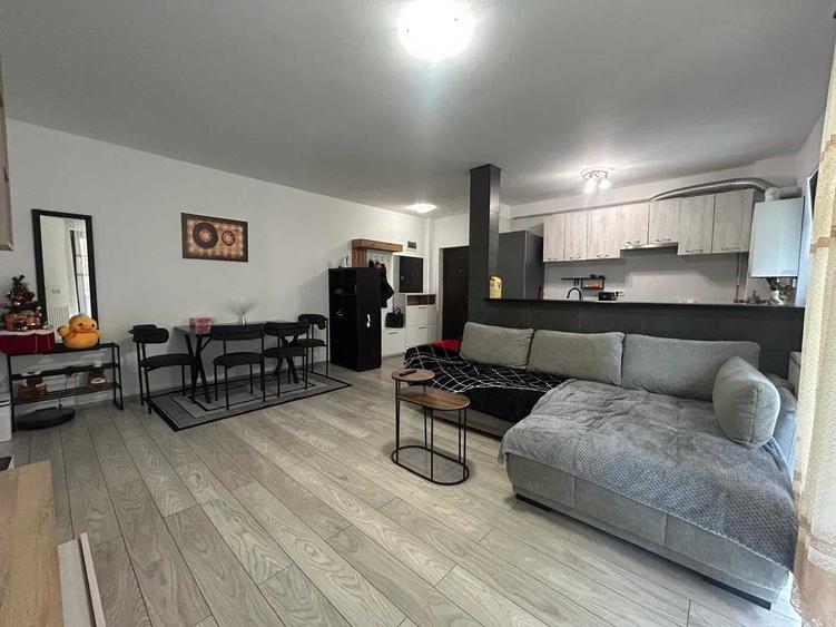 Apartament cu 2 camere decomandat în Păcurari