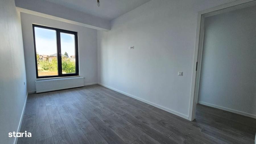 Casă cu 4 camere în Militari
