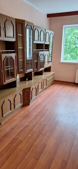Garsonieră în Sârbi