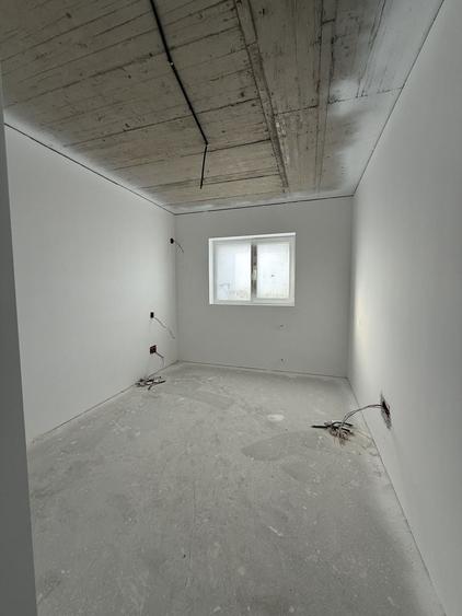 Apartament cu 3 camere decomandat în 1 Decembrie 1918