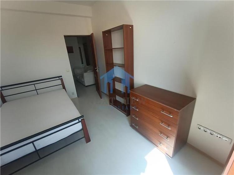 Apartament cu 3 camere decomandat în Zorilor