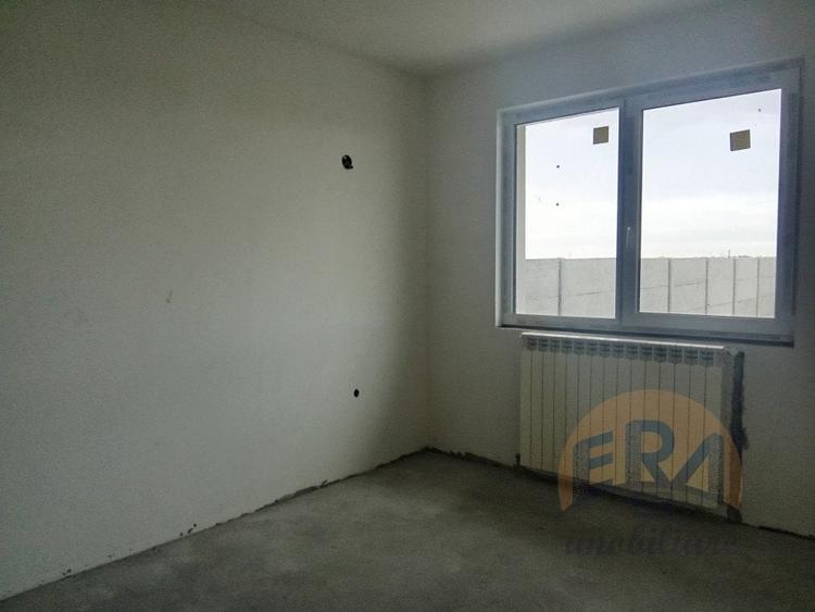 Casă individuală cu 3 camere cu Teren 500 Mp în Sântandrei