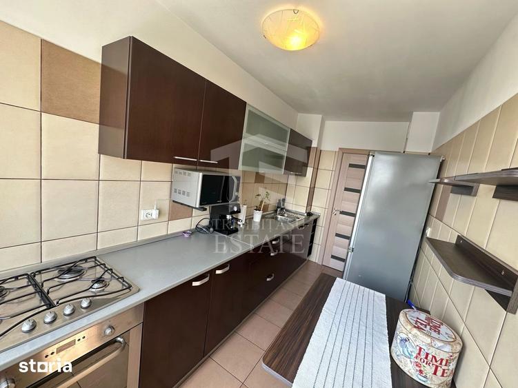 Apartament cu 3 camere decomandat, mobilat în Pantelimon