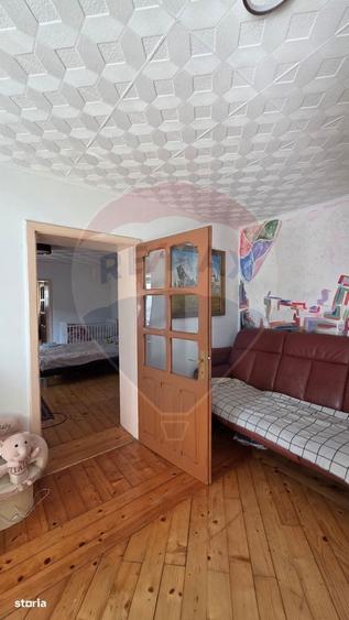Casă cu 3 camere cu Teren 1750 Mp în Dârlos