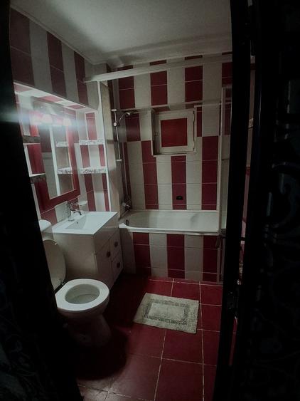 Apartament cu 2 camere decomandat în Buzaului