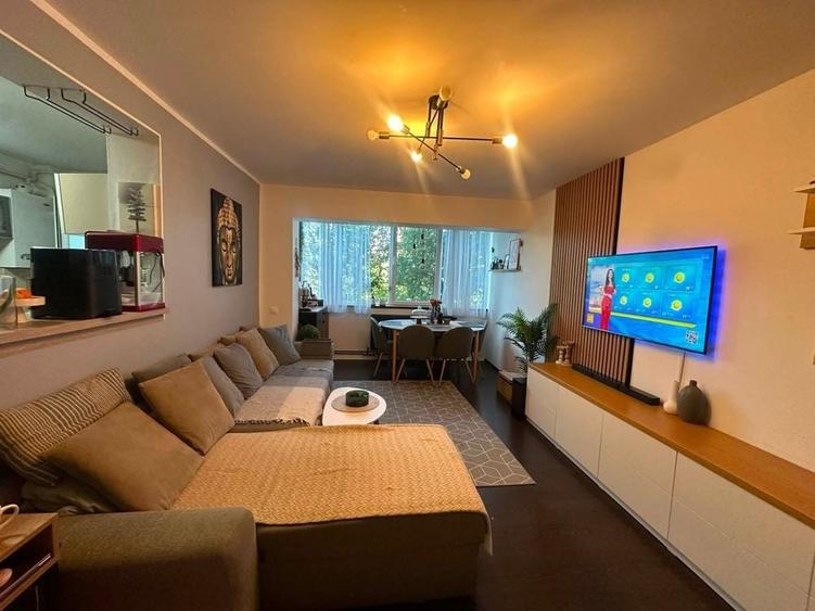 Apartament cu 2 camere în Unirea