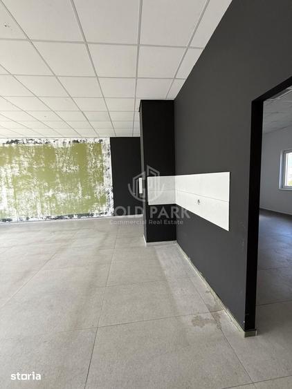 Spațiu comercial, de 89 mp, în Florești