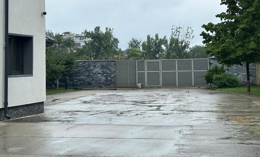 Inchiriere casă complet renovată cu 4 camere  Băneasa, Sector 1 - 23