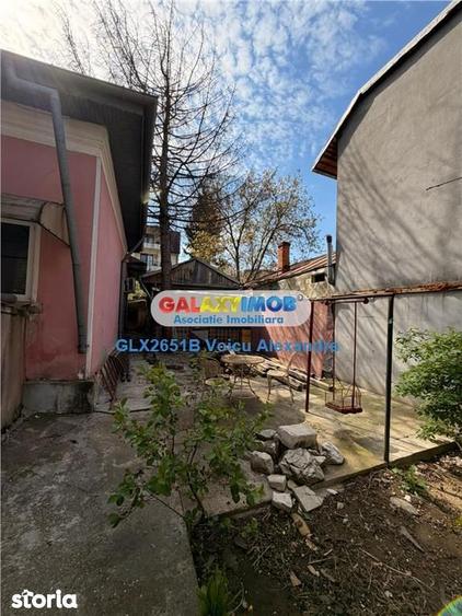 Casă cu 4 camere cu Garaj în Bucureștii Noi