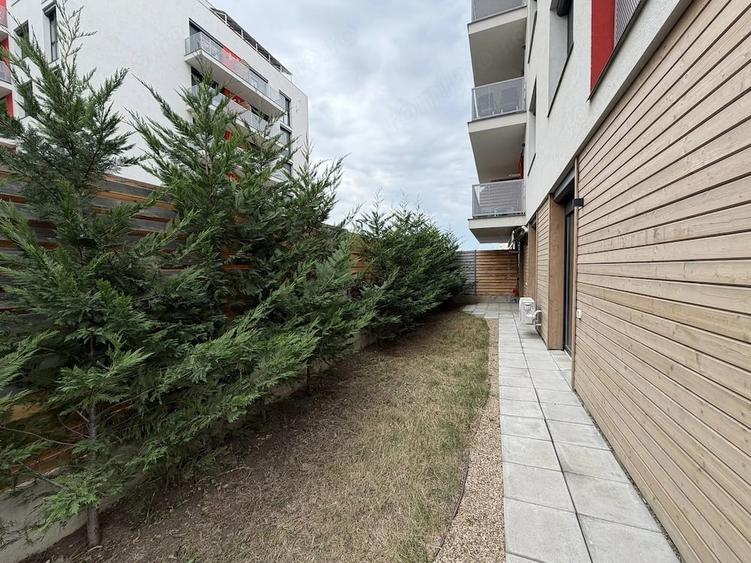 Apartament cu 3 camere semidecomandat în UTA