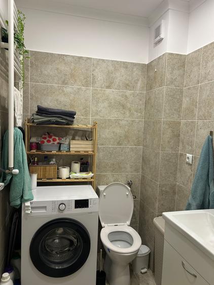 Apartament cu 2 camere decomandat în Militari