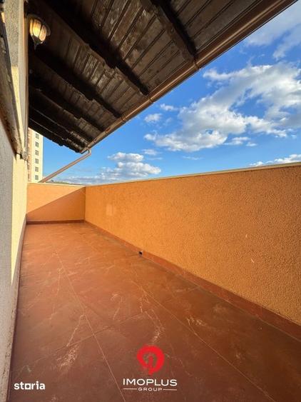 Apartament cu 3 camere decomandat în Ciurea
