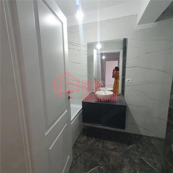 Apartament cu 2 camere decomandat în Fundeni