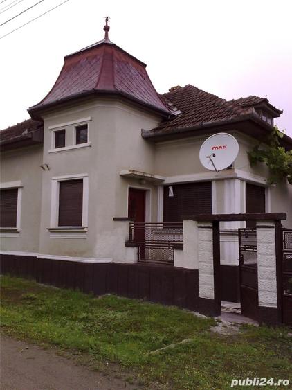 Casă cu 4 camere cu Teren 720 Mp în Gurahonț