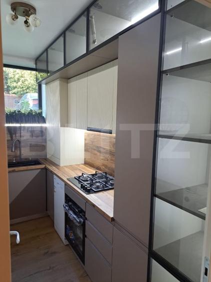 Apartament cu 3 camere decomandat, mobilat în Păcurari