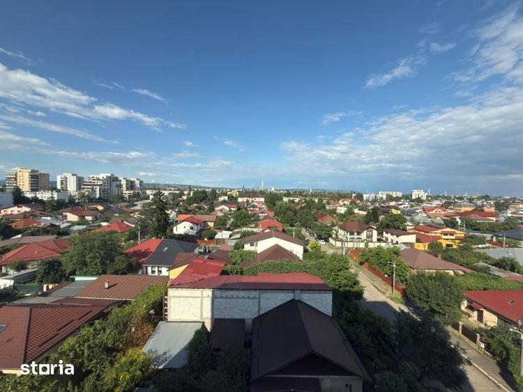 Apartament cu 3 camere semidecomandat în Andrei Mureșanu