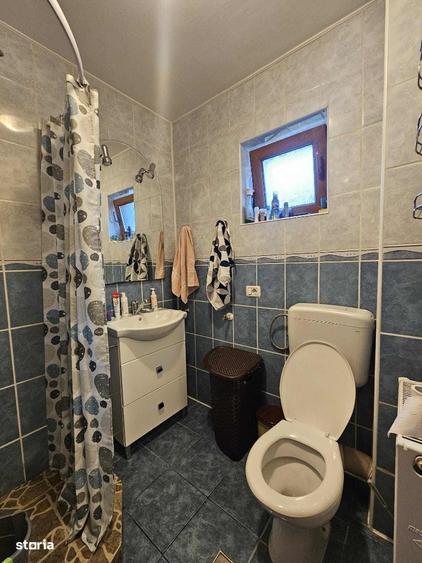Casă cu 4 camere în Criș