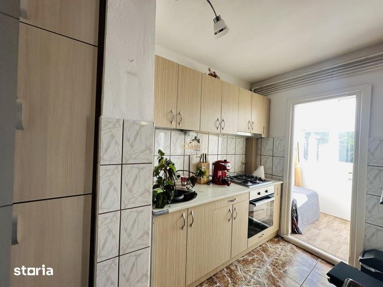 Apartament cu 4 camere decomandat, mobilat în Mănăștur