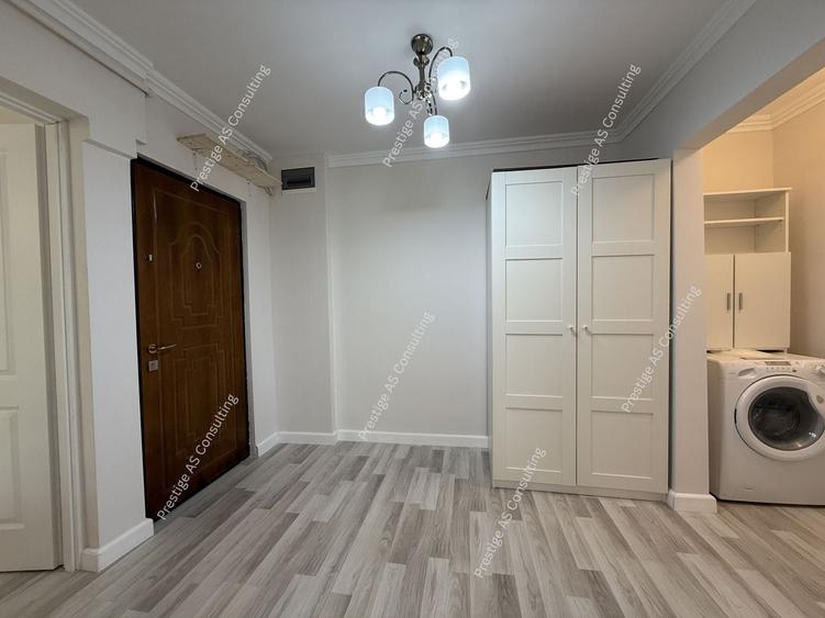 Apartament cu 2 camere decomandat, mobilat în Aradului