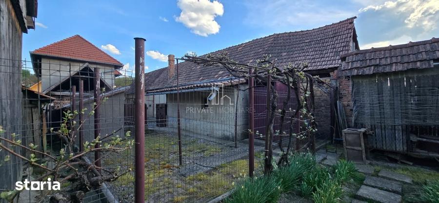 Casă cu 2 camere cu Teren 85 Mp în Dârjiu