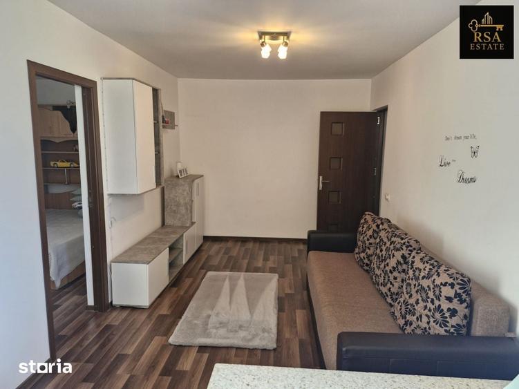 Apartament cu 2 camere semidecomandat în Ostroveni