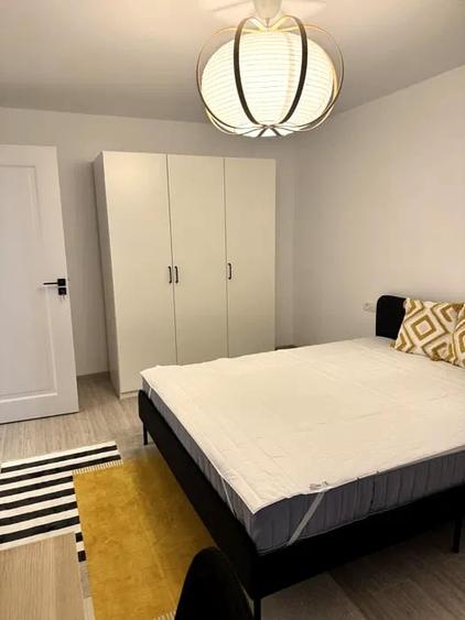Apartament cu 3 camere decomandat, mobilat în Drumul Taberei