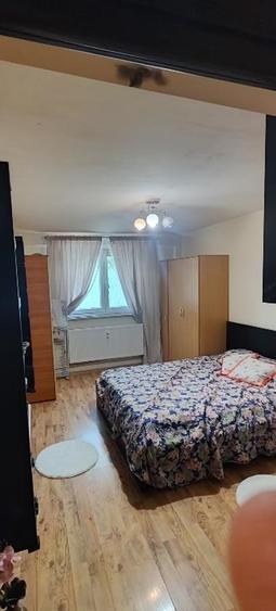 Apartament cu 2 camere decomandat în Drumul Taberei