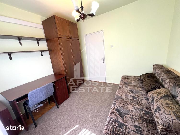 Apartament cu 3 camere în Girocului