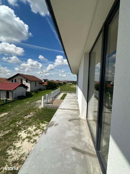 Casă cu 4 camere decomandat cu Teren 525 Mp în Central
