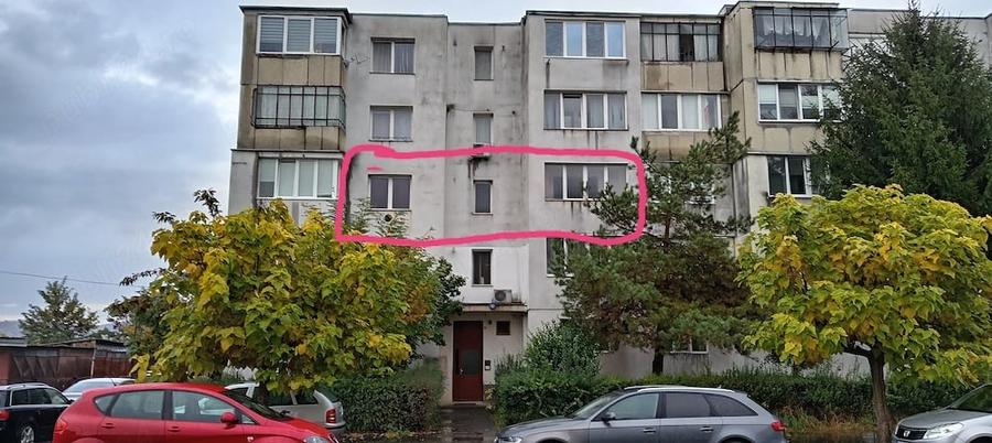 Apartament cu 2 camere decomandat în Central
