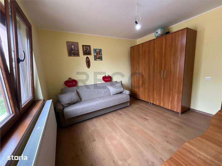 Casă cu 3 camere cu Teren 2350 Mp în Gepiu