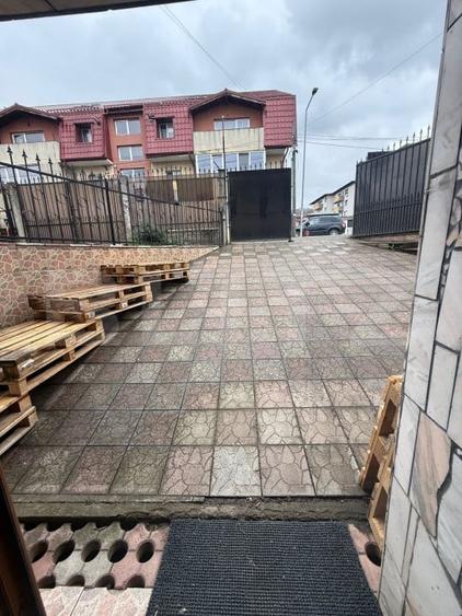 Duplex cu 3 camere cu Canalizare în Florești