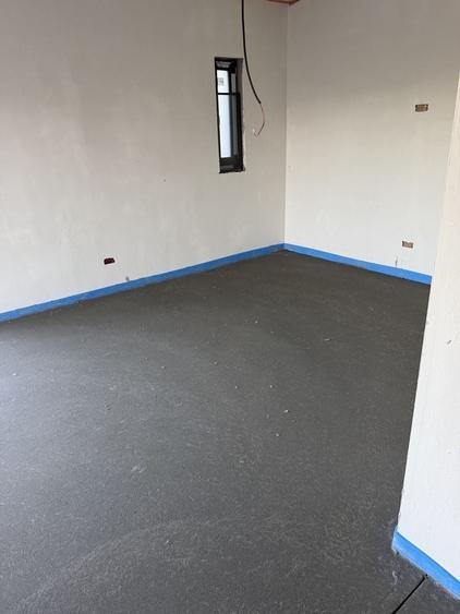 Casă cu 4 camere cu Teren 360 Mp în Cârcea