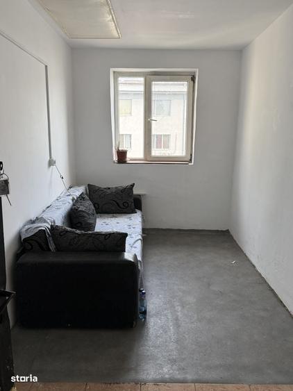 Garsonieră în Podu Roș