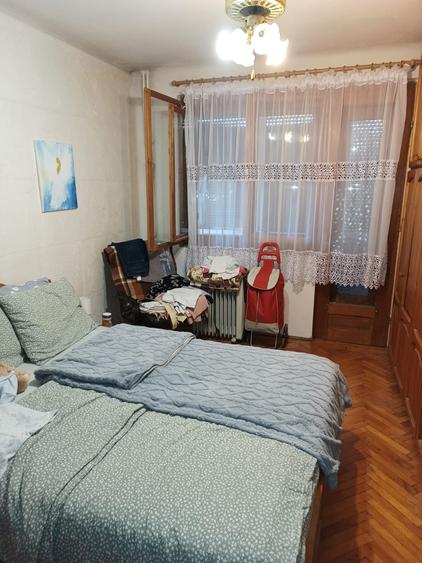 Apartament cu 2 camere decomandat în Decebal