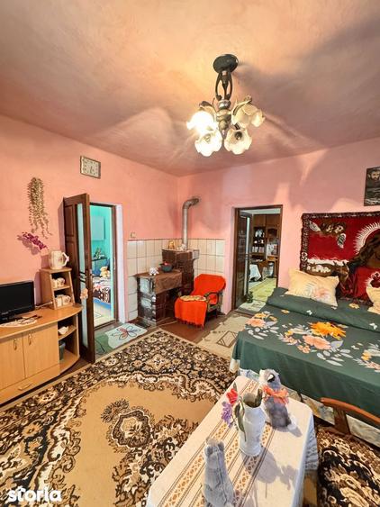 Casă cu 3 camere cu Teren 1413 Mp în Sânnicolau Român