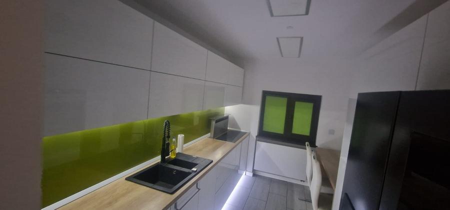 Apartament cu 4 camere în Central