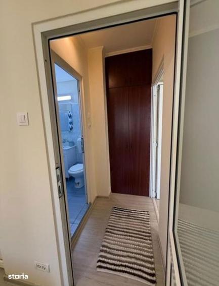 Apartament cu 2 camere semidecomandat, mobilat în Pantelimon