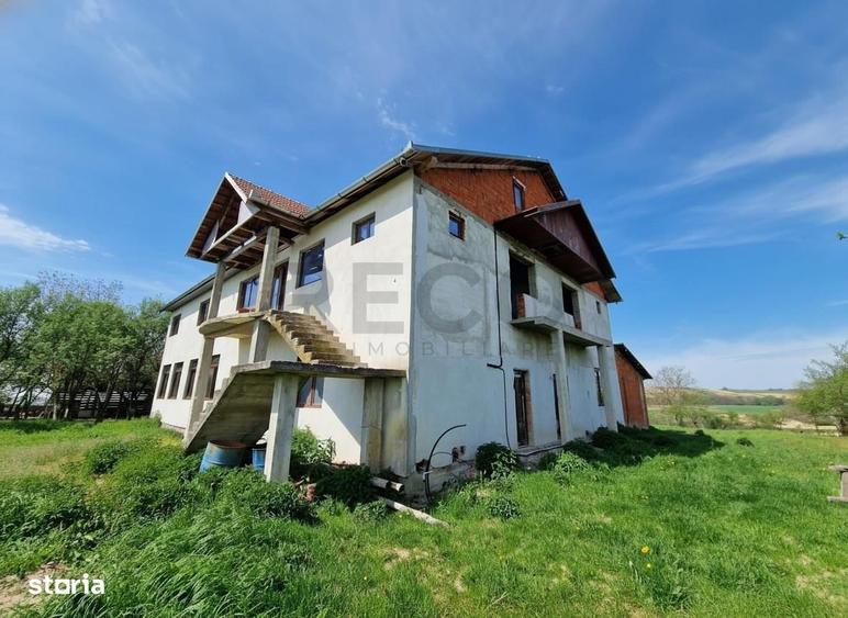 Spațiu comercial, de 470 mp, în Petreasa